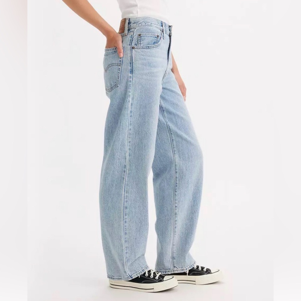 Levis baggy dad jeans size w28 L32
